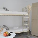 Depis Luxury Apartamento Naxos City