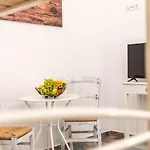 Depis Luxury Apartamento